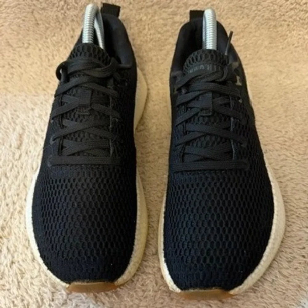 NOBULL Knit Runner Black White Gum Sole Athletic Training Shoes Womens‎ 8